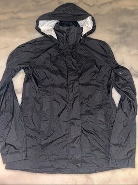 Marmot black windbreaker jacket - small